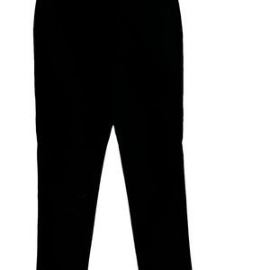 Black Dazz skinny fit dress pant. Size small. Waist 25” inseam 27” NWT
